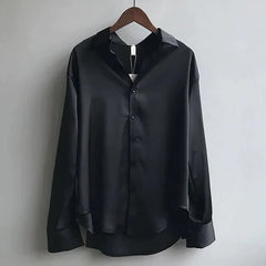 Femke | Dames Satijn Blouse Lange Mouw Knoopsluiting Puntkraag