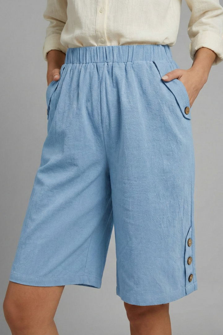 Mariana | Dames Shorts met elastische tailleband, wijde pijpen en knoopsluiting