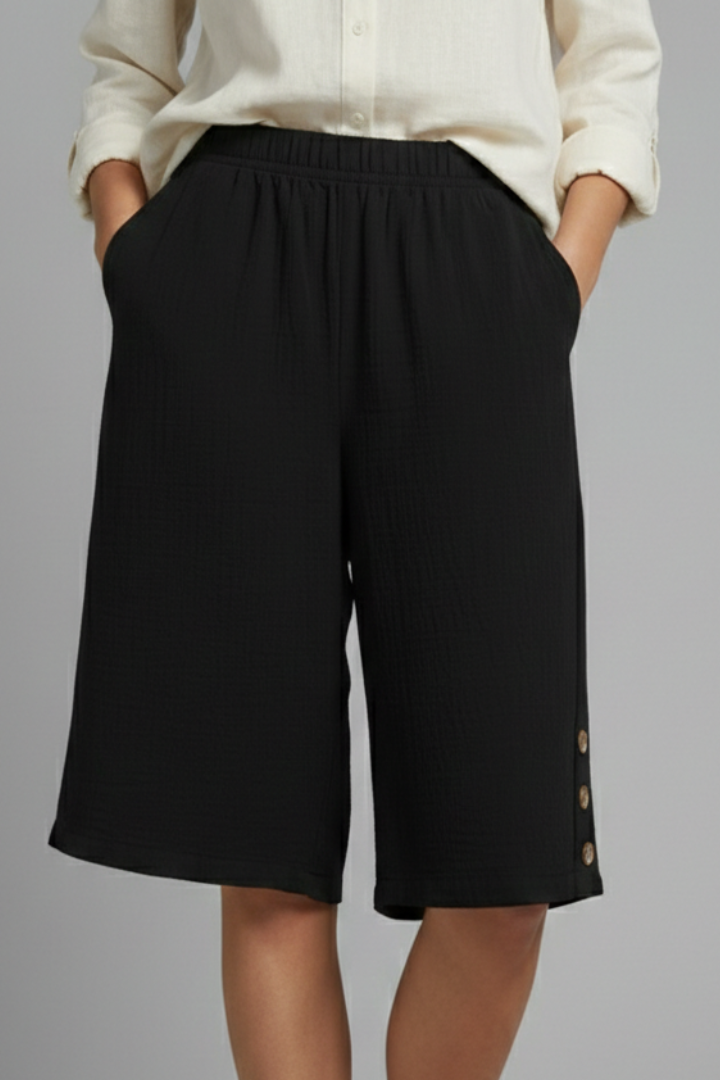 Mariana | Dames Shorts met elastische tailleband, wijde pijpen en knoopsluiting