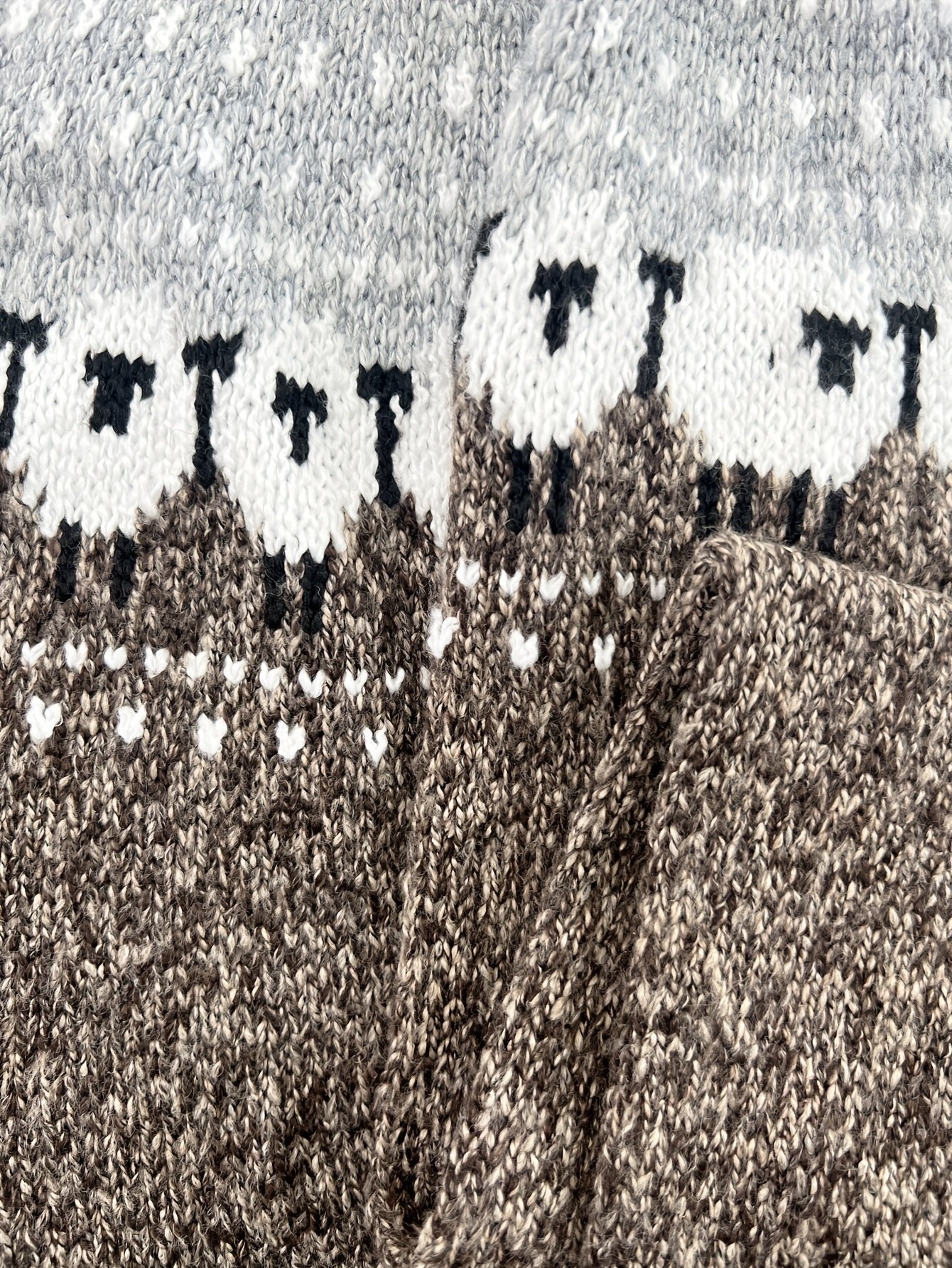 Elin | Dames Dikgebreide Schapenpatroon Jacquard Pullover Trui