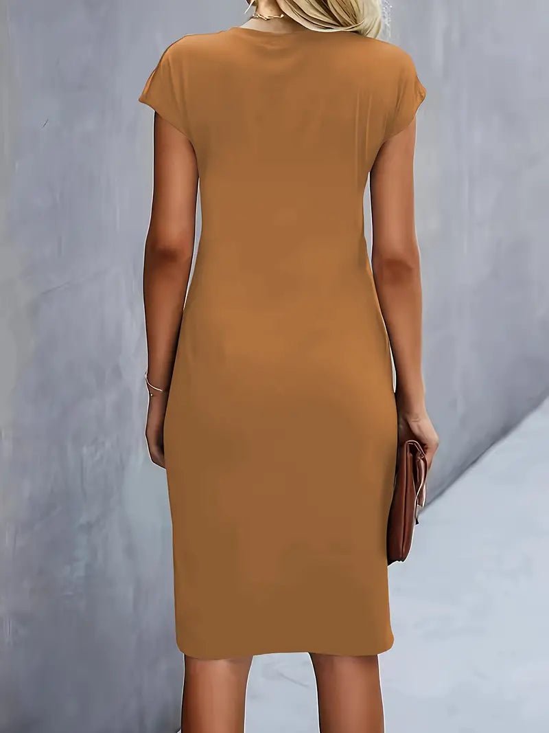 Sara | Dames Getailleerde Ruched Midi Jurk Korte Mouw Bodycon