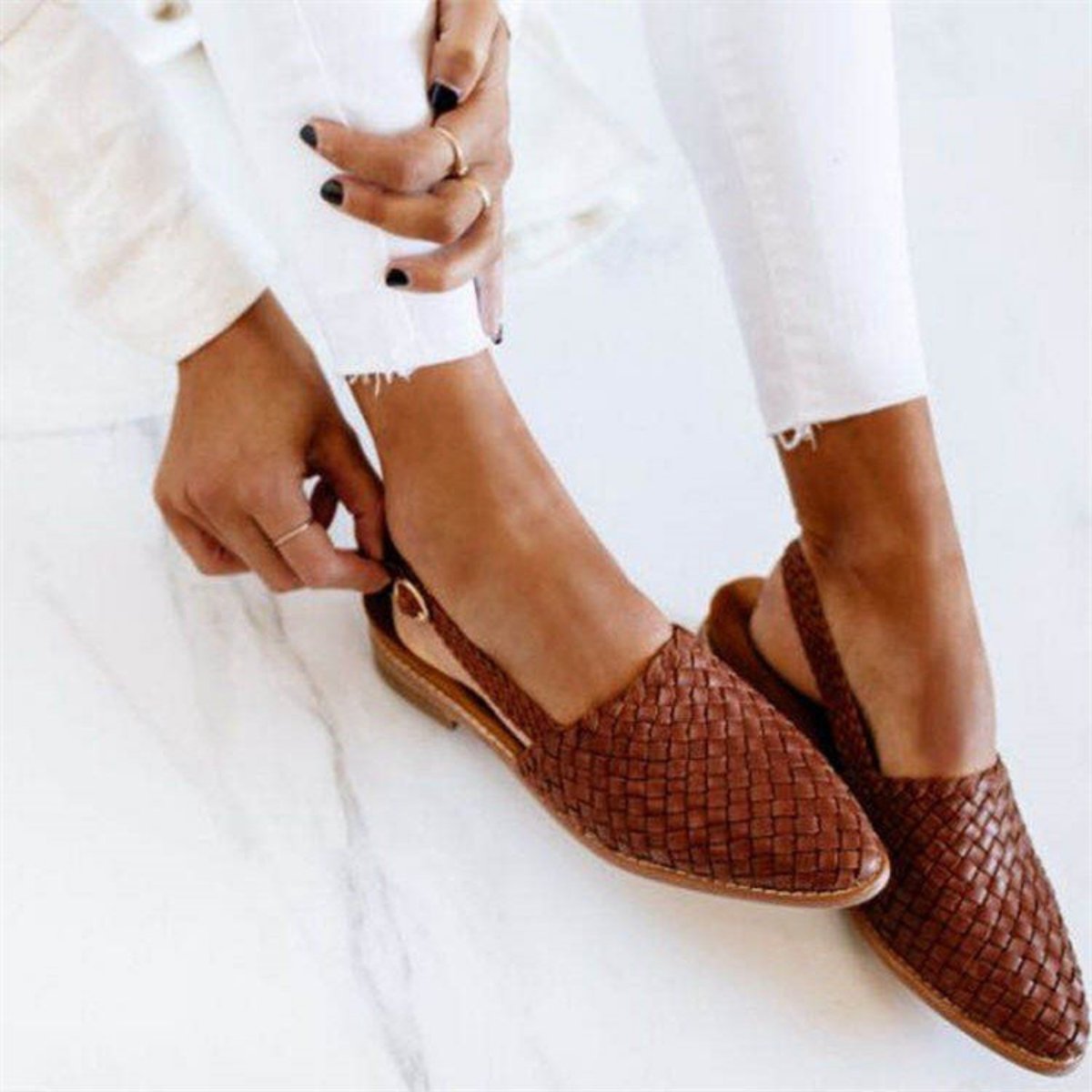 Mila | Dames Gevlochten Leren Slingback Comfortable Sandals Puntige Neus