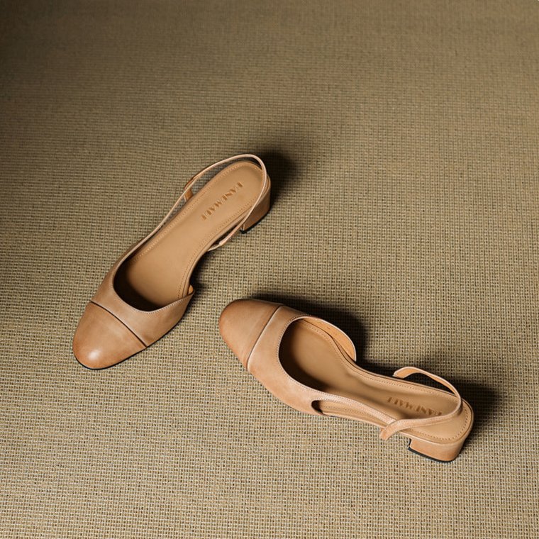 Sanne | Dames Lederen Slingback Pumps met Amandelneus en Blokhak