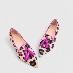 Fleur | Dames Luipaardprint Instappers Puntneus Loafers Fuchsia Kwastjes