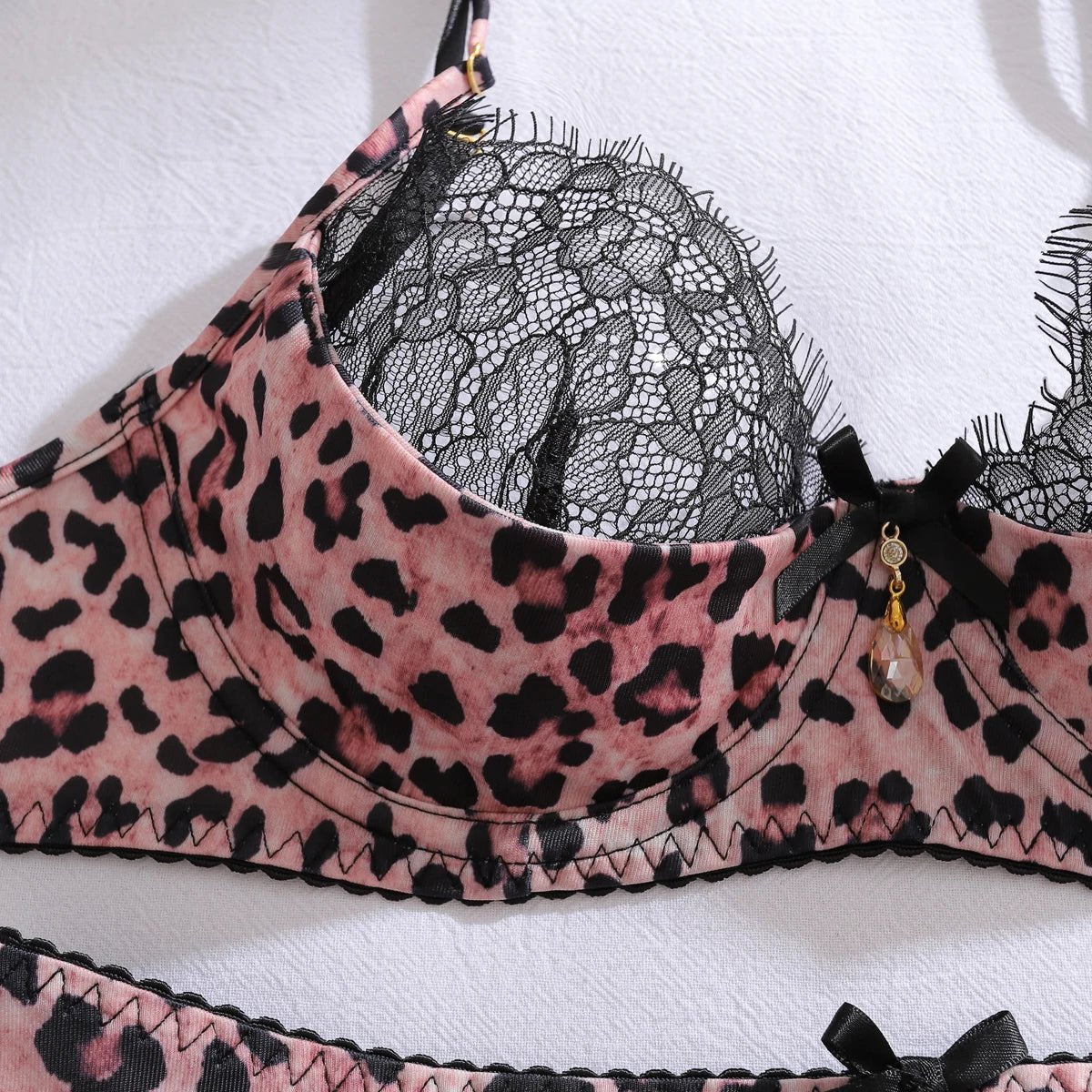 Elin | Dames Luipaardprint Kanten Lingerieset