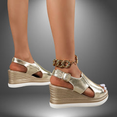 Lieke | Dames Metallic Platform Sleehak Sandalen Gouden Ketting Enkelband