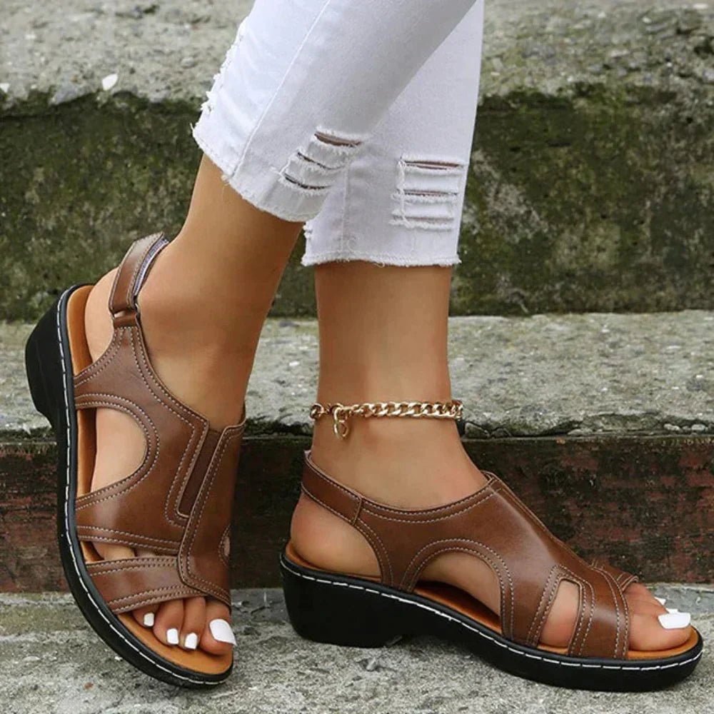 Roos | Dames Orthopedische PU-Leren Sleehak Sandalen Brede Pasvorm