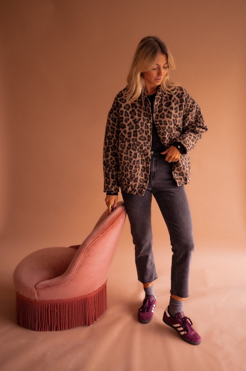 Sophie | Dames Oversized Quilted Jacket Women Luipaardprint Drukknoop