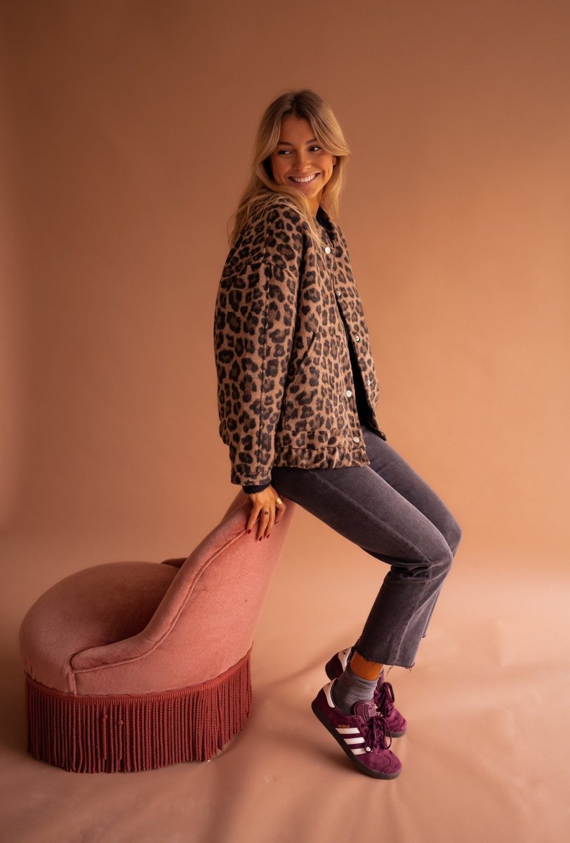 Sophie | Dames Oversized Quilted Jacket Women Luipaardprint Drukknoop