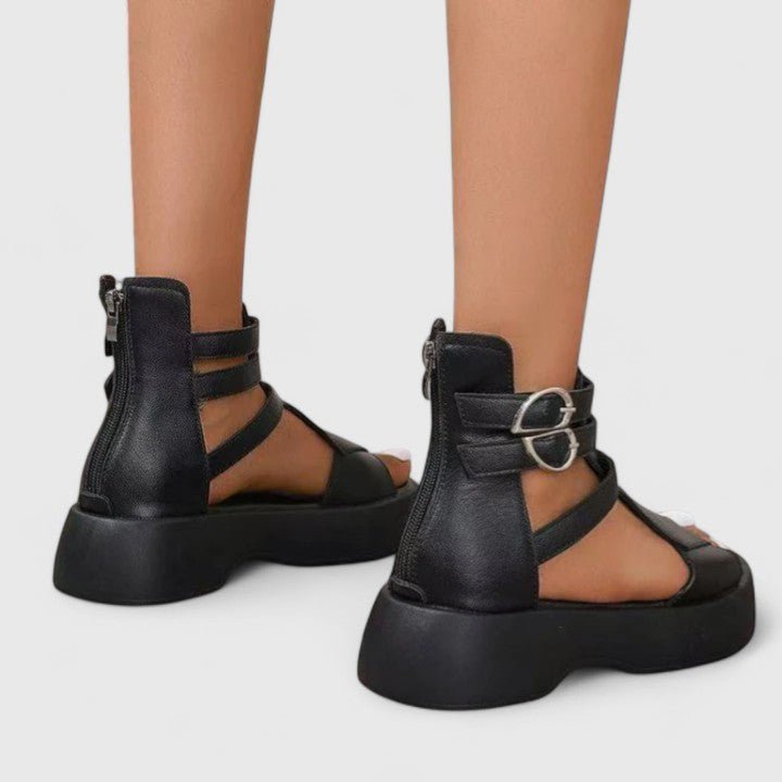 Lisa | Dames Plateau Sandalen Gekruiste Riemen Gespsluiting