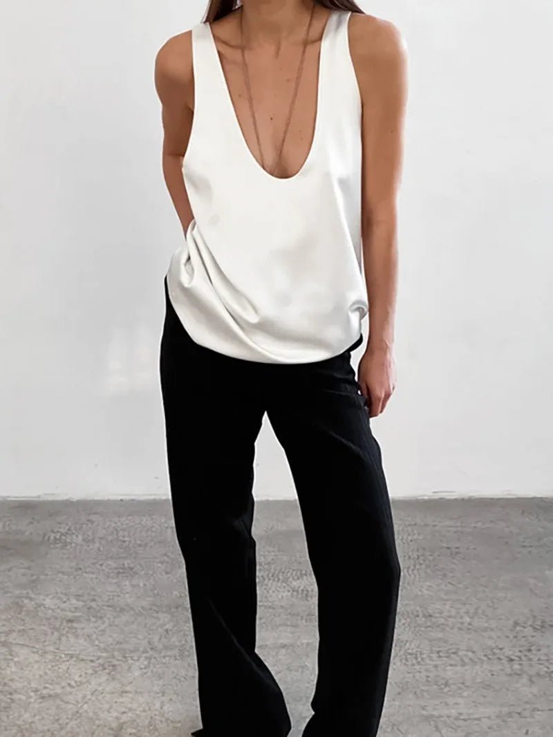 Elin | Dames Satijnen Relaxed-Fit Mouwloze Top Diepe U-Hals