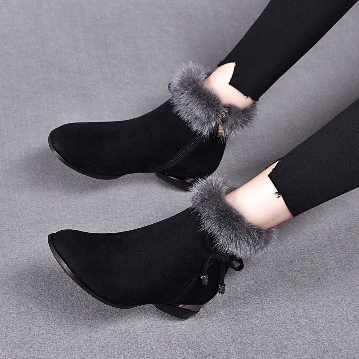 Sara | Dames Suede Ankle Boots Bontrand Blokhak Winterlaarzen