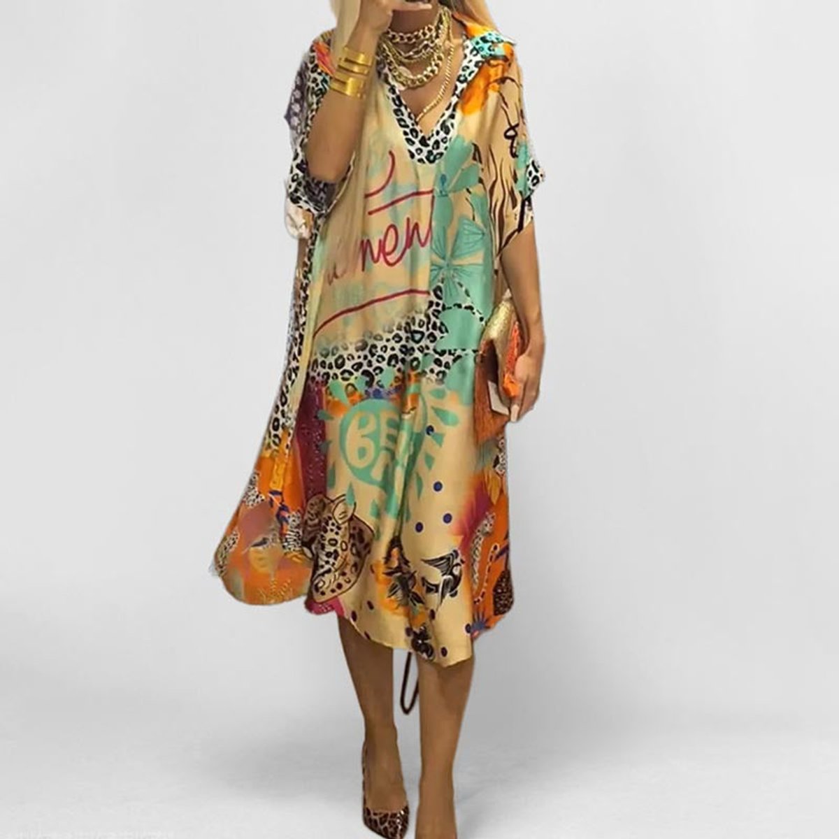 Emma | Dames Wijd Uitlopende Grafisch Bedrukte V-hals Tunic