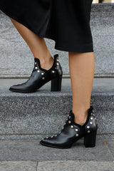 Mila | Dames Zwarte Gestudte Blokhak Ankle Boots Puntneus