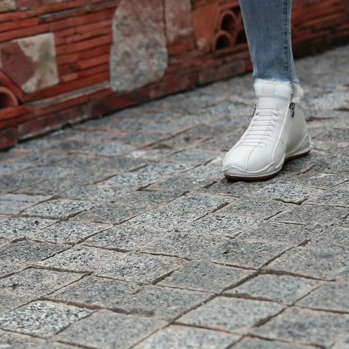 Olivia | Léa | Dames Gevoerde Winterse Ankle Boots Brede Neus Rits