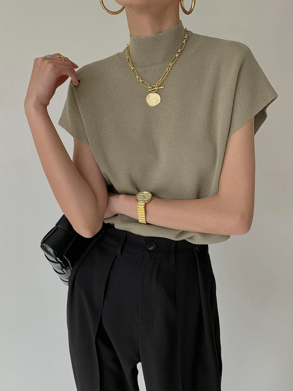 Nora | Dames Casual Top Met Mock Neck En Korte Mouwen